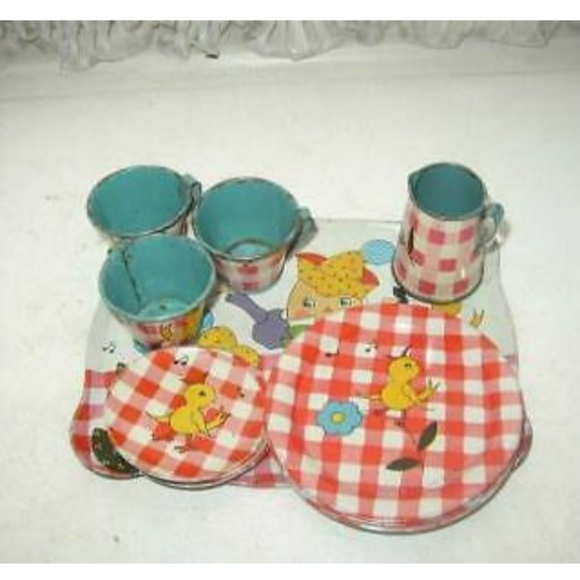 Ohio Art Other - Rare,  1930s Ohio Art, FB Peat’s Humpty Dumpty  11-pc Childs Tin Tea Set